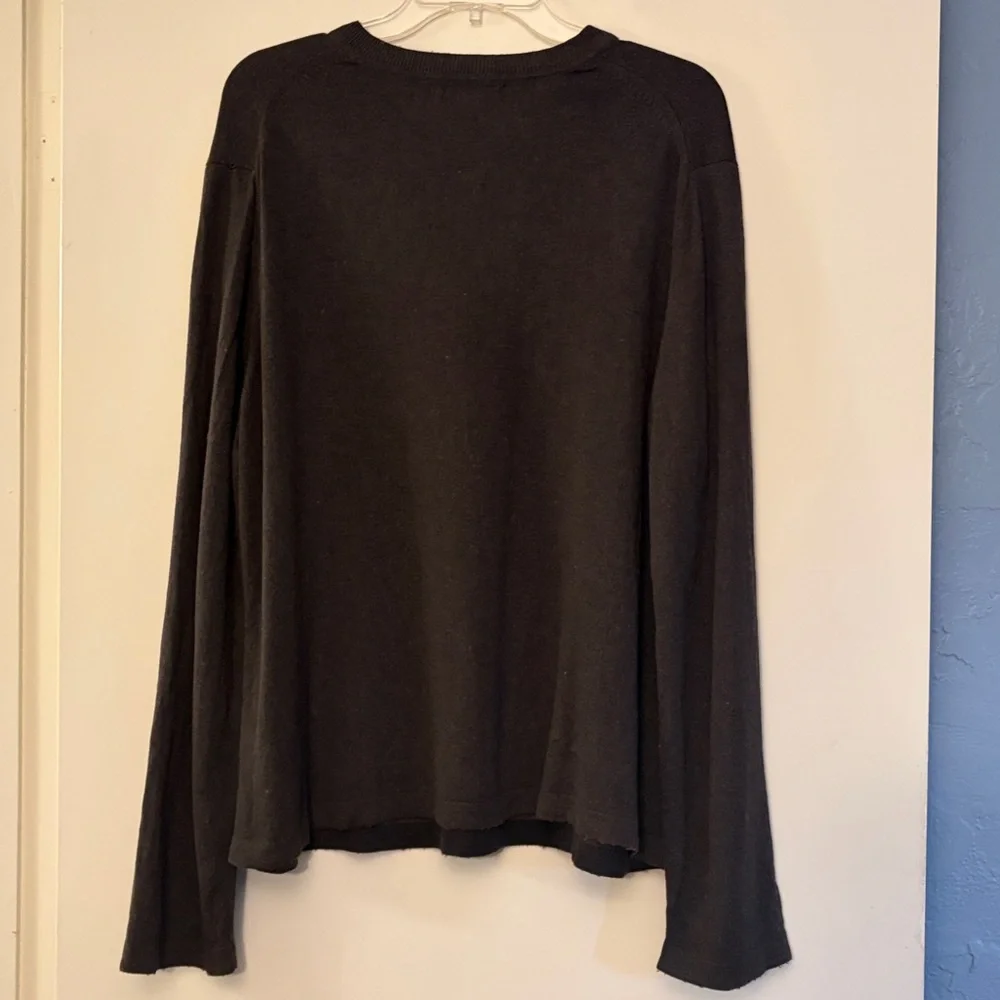 Banana Republic Men’s Brown Silk Cashmere V-Neck Long Sleeve‎ Sweater, size XL
